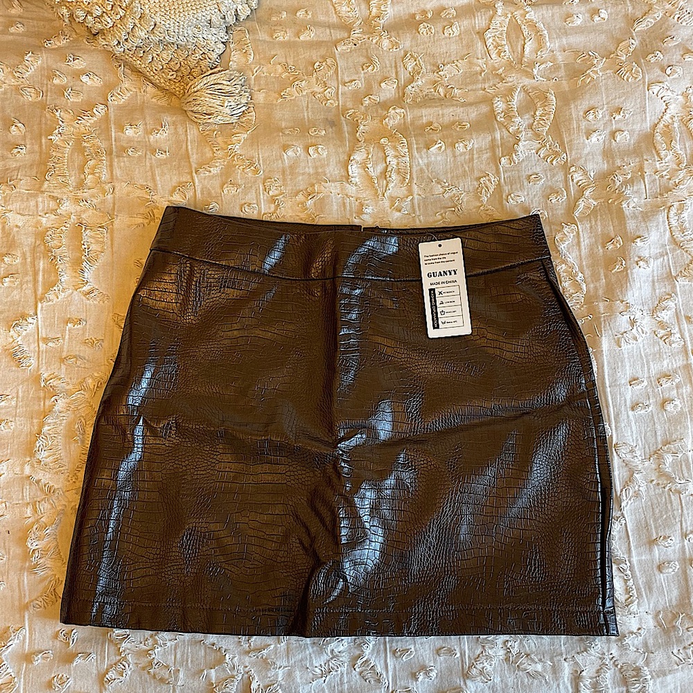 faux leather croc mini skirt